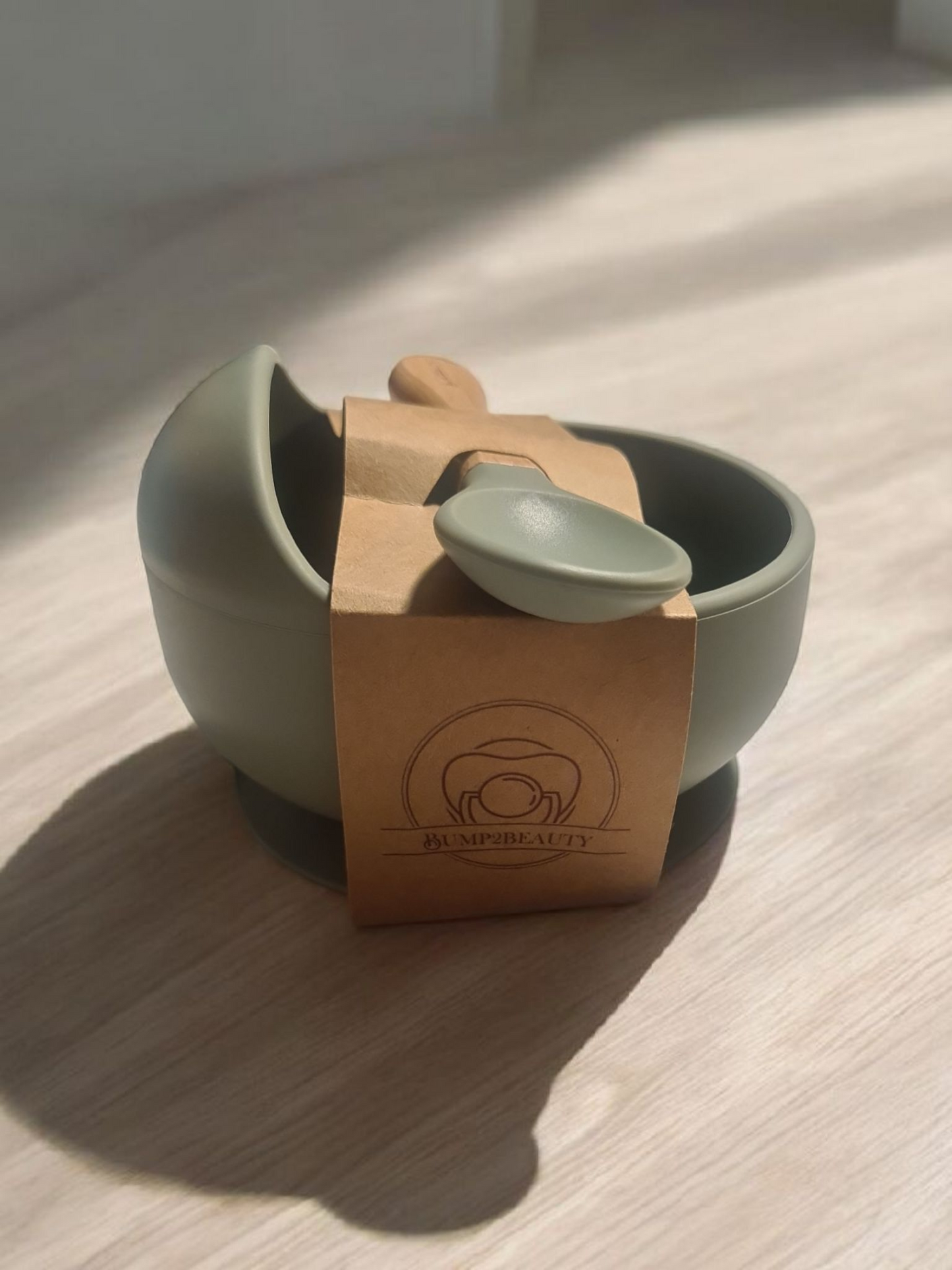 Bump2Beauty Sage Green Silicone Feeding Bowl & Spoon Set