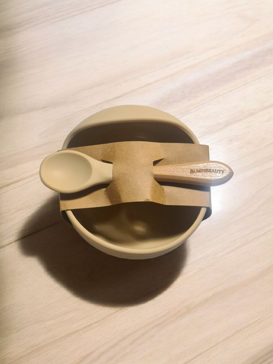 Bump2Beauty Cream Silicone Feeding Bowl & Spoon Set